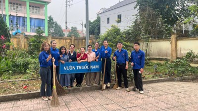 Chi đoàn Trạm Y tế phường Chương Mỹ sôi nổi hoạt động Tháng Thanh niên năm 2026