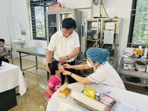 Trung tâm Y tế huyện Chương Mỹ tổ chức chiến dịch bổ sung Vitamin A và triển khai các hoạt động Ngày vi chất dinh dưỡng năm 2025