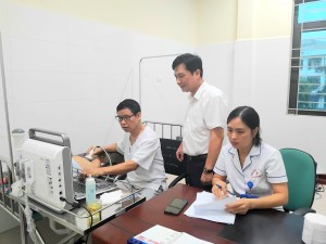 Tổ chức khám bệnh cho đối tượng chính sách tại Phường Chương Mỹ hướng đến kỷ niệm Quốc khánh nước Cộng hòa xã hội chủ nghĩa Việt Nam (02/9/1945 – 02/9/2025).