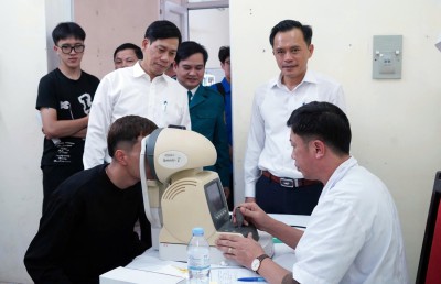 Trạm Y tế Phường Chương Mỹ phối hợp tổ chức sơ tuyển nghĩa vụ quân sự và nghĩa vụ tham gia Công an nhân dân năm 2026.