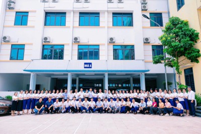 TUYÊN TRUYỀN NGHỊ QUYẾT 57-NQ/TW CỦA BỘ CHÍNH TẠI TRẠM Y TẾ PHƯỜNG CHƯƠNG MỸ