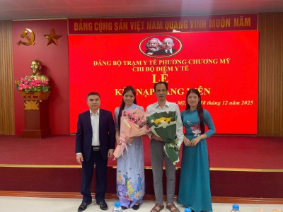 CHI BỘ ĐIỂM Y TẾ TỔ CHỨC LỄ KẾT NẠP ĐẢNG VIÊN